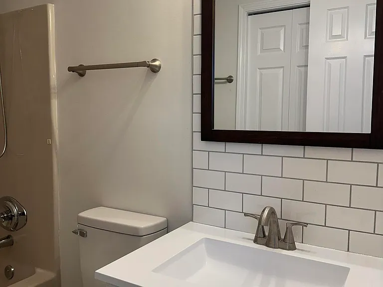 1607 Greenland Ct — Photo 40