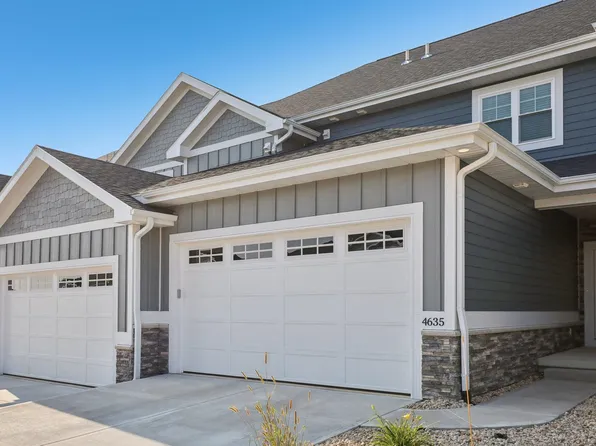 4635 Bellflower Dr #5, Deforest, WI 53532