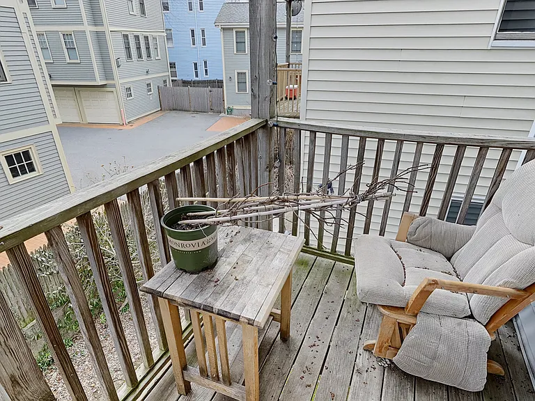 378 Washington St #4 — Photo 11