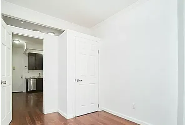 Rented by Living New York | media 35