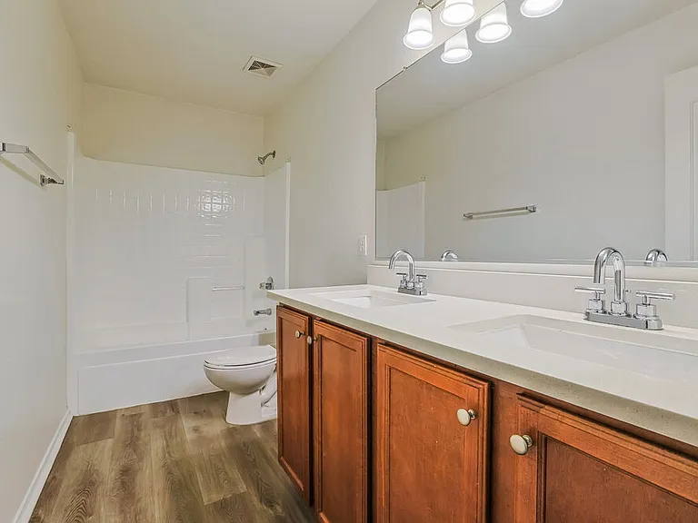 2445 W Spencer Run — Photo 15