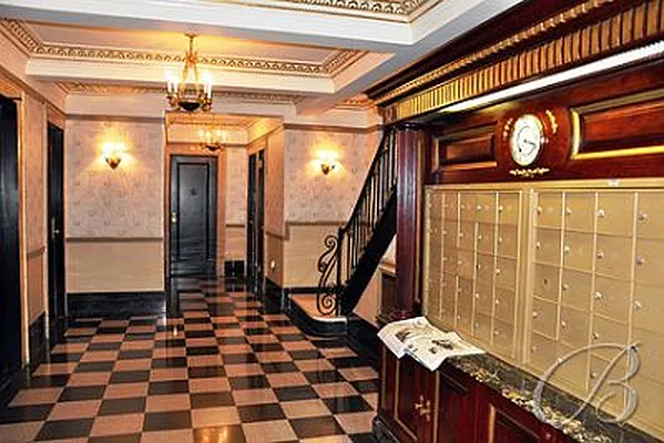 Rented by Bellmarc Realty | media 2