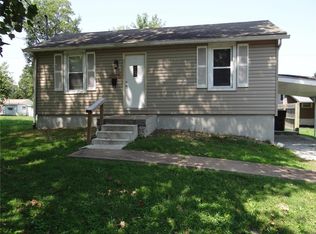 1815 E B St, Belleville, IL 62221