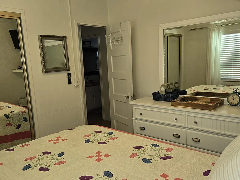 719 Zanzibar Ct — Photo 5