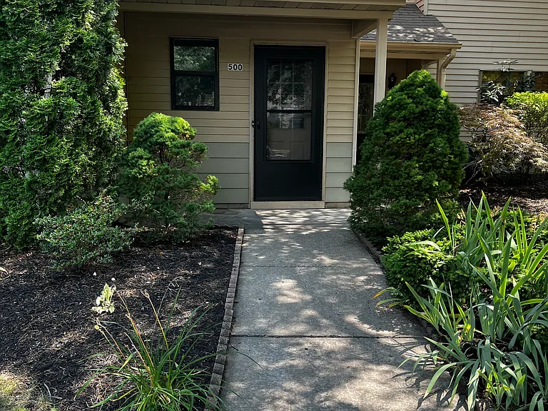500 Goldthread Ct — Photo 9