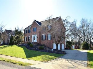 109 Havenwood Dr, Cranberry Township, PA 16066