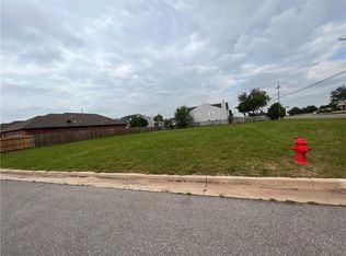 9001 Pecos Dr #1, Oklahoma City, OK 73139