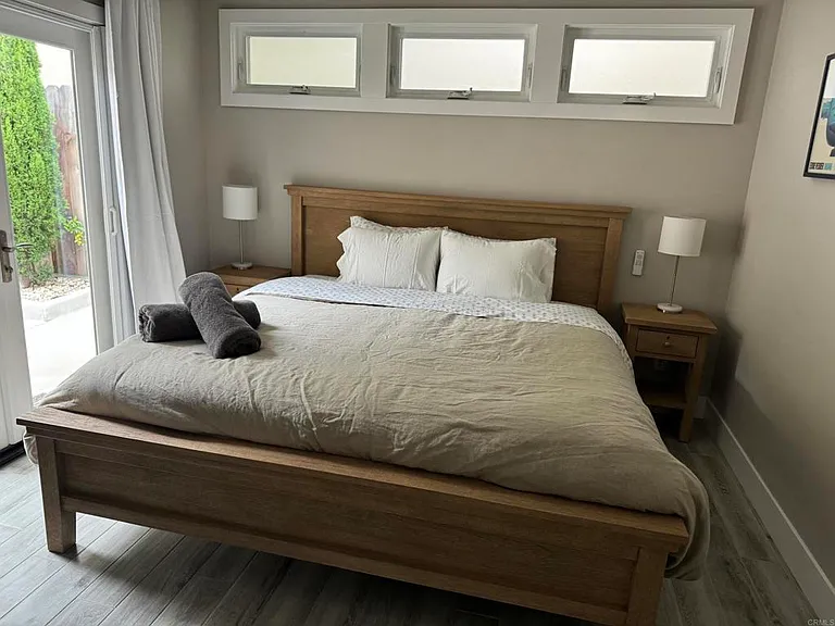 250 Avenida Monterey — Photo 7