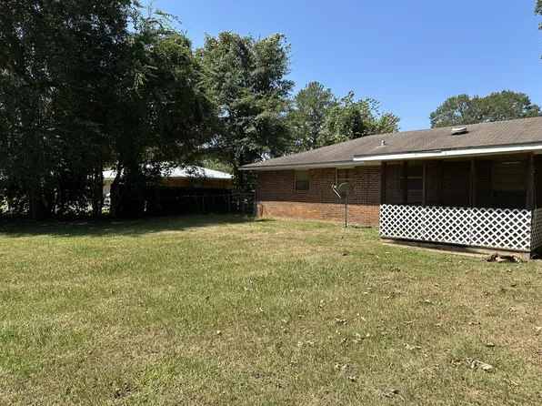6 Mancuso Dr, Eufaula, AL 36027