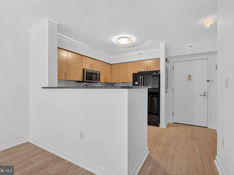1000 New Jersey Ave SE #609 — Photo 10