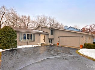 230 West Trl, Grayslake, IL