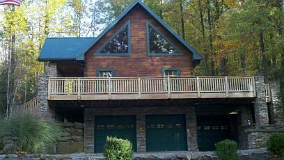 3rd image of 155 Woodhaven Ln