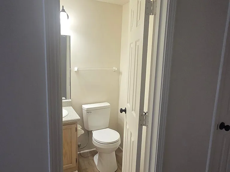 3312 N Virginia Ave — Photo 17