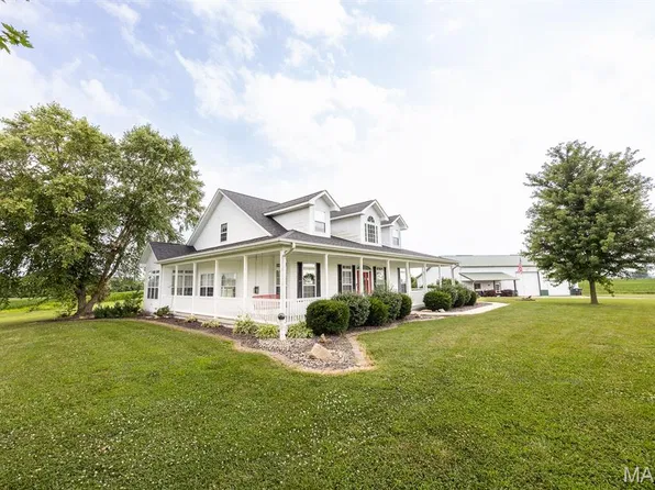 14218 Schuster Rd, Pocahontas, IL 62275