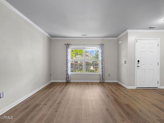 4th image of 31 Pennyroyal Way
