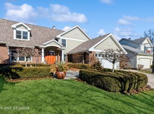 302 Sheffield Ln, Vernon Hills, IL 60061