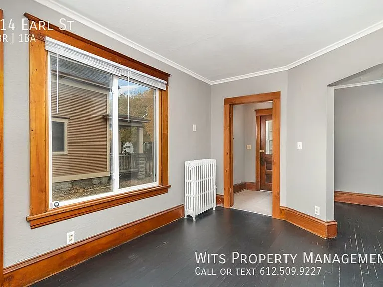 414 Earl St — Photo 3