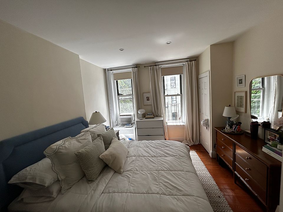 1st image of 330 E 76th St APT 3E