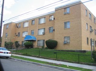 501 60th St NE APT 104, Washington, DC 20019
