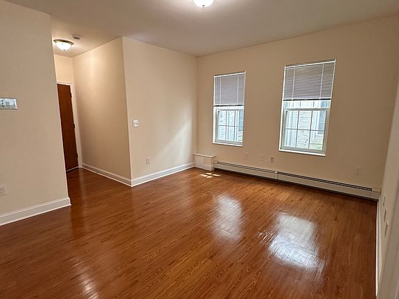 3rd image of 70 S Huntington Ave APT 2