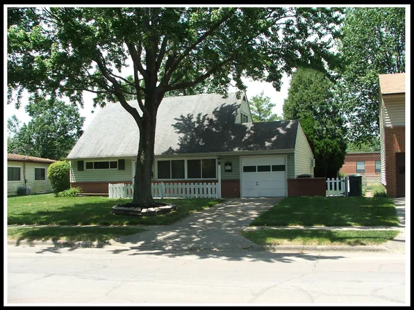 1461 Benson Dr, Columbus, OH 43227