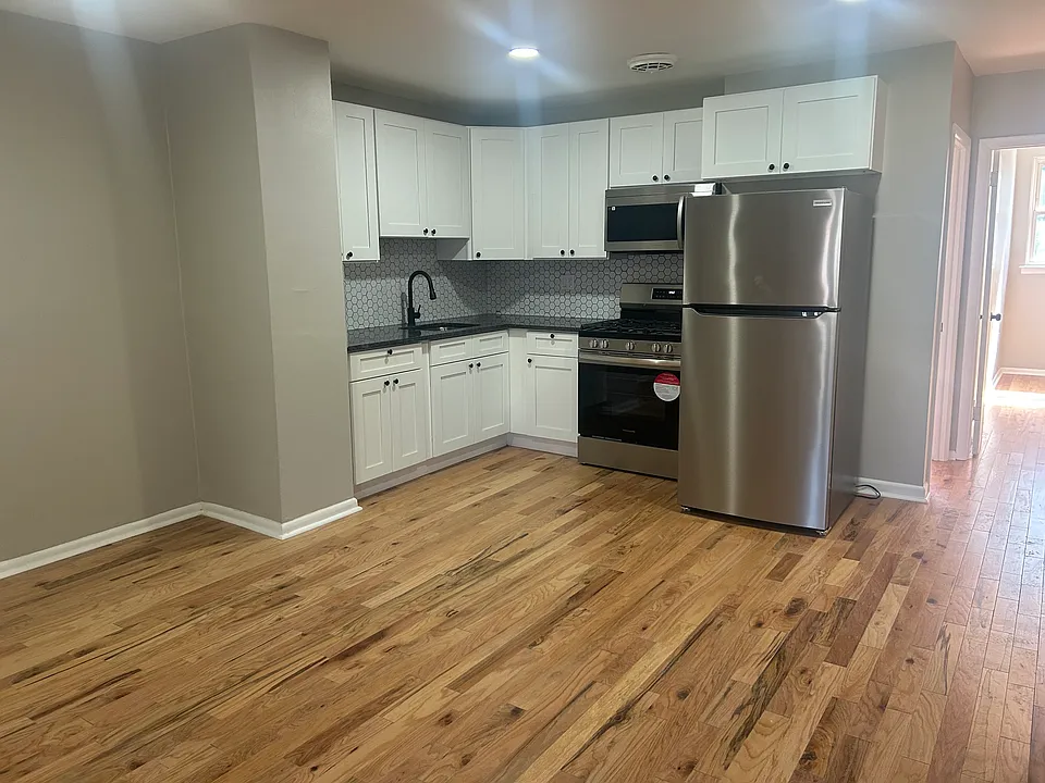 16 Jeffrey Rd #1