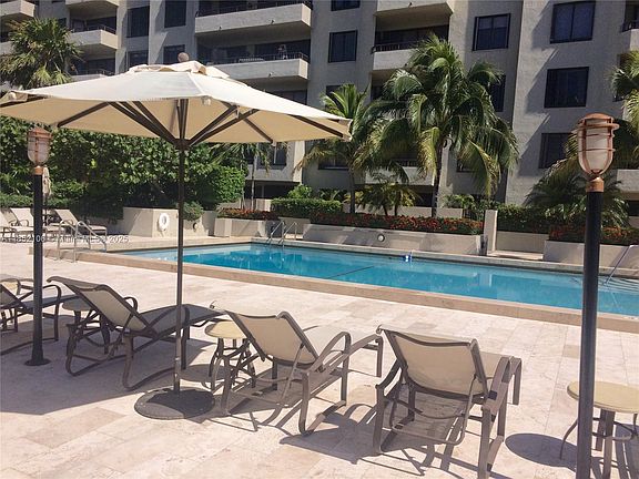 2nd image of 201 Crandon Blvd APT 120