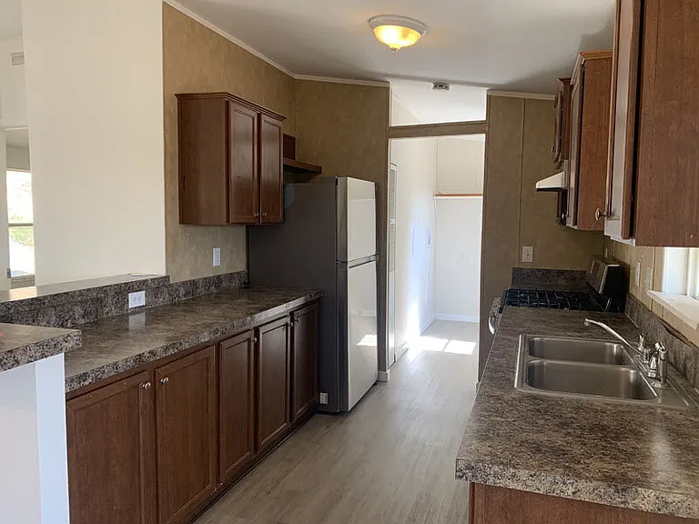 3375 Almosta Rd — Photo 3