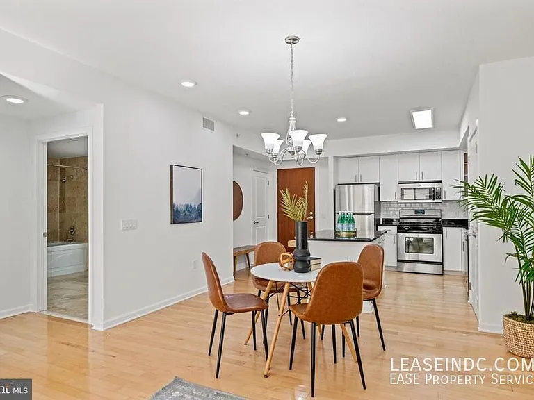 440 L St NW #706 — Photo 13