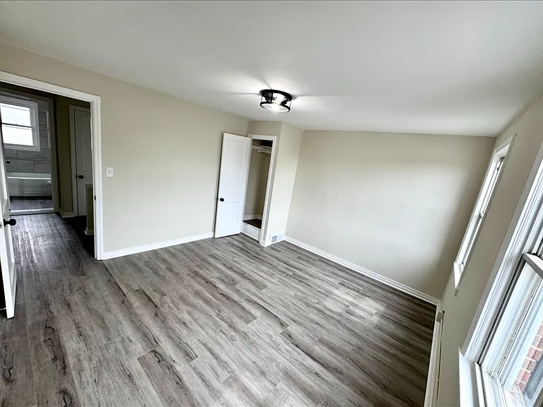 206 Chestnut St — Photo 6
