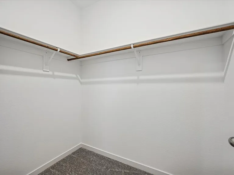 311 Mount Tyndall St — Photo 43