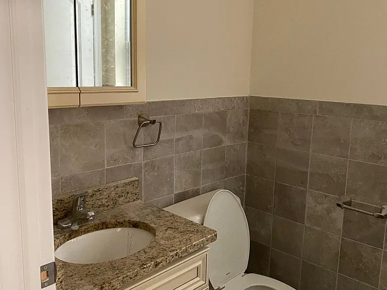720 Bergen St #1 — Photo 7