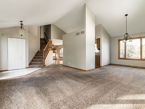 2nd image of 1338 Northgate Dr