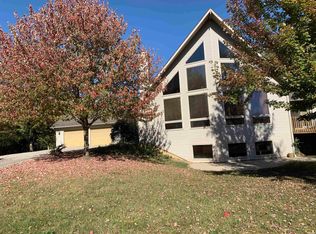 4830 W Cook Rd, Fort Wayne, IN 46818