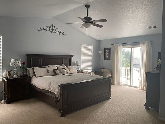 Master Bedroom with balcony 