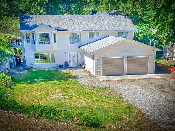 2nd image of 393 Northern View Dr