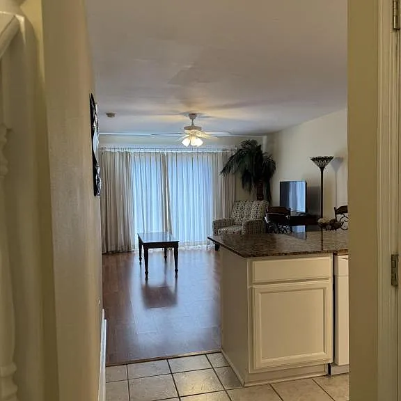 1644 Beach Blvd — Photo 2