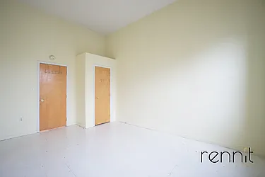 Rented by Rennit Inc.