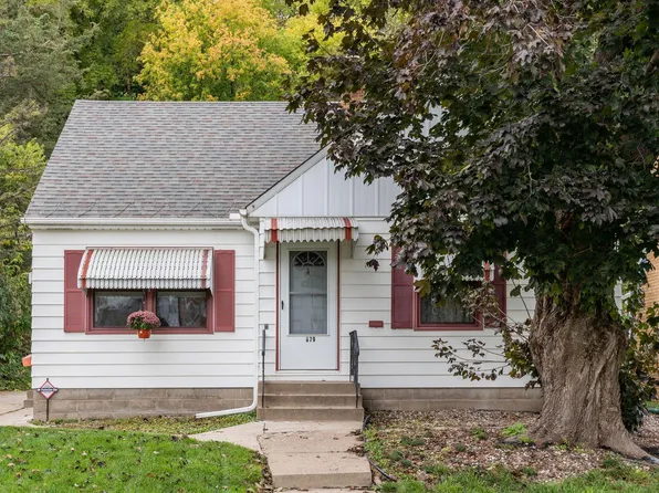 879 Old Lexington Ave, Saint Paul, MN 55116