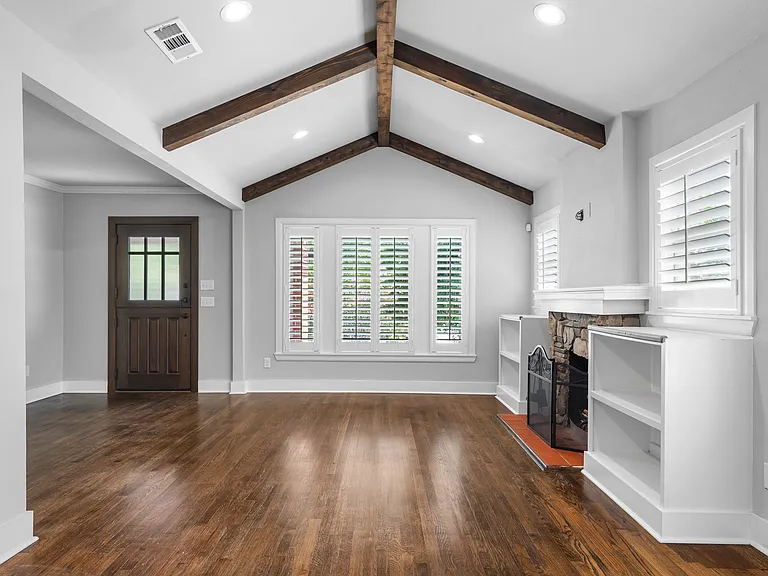 4036 Linden Ave — Photo 11