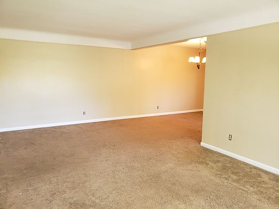 3rd image of 401 N Eton St APT 102
