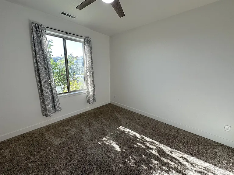 707 Athens Dr — Photo 23