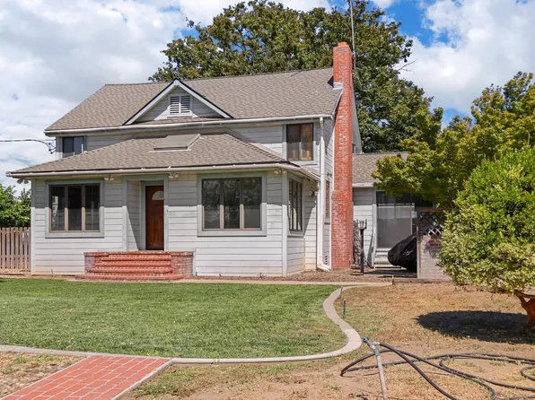 13806 Wells Ln, Lodi, CA 95240