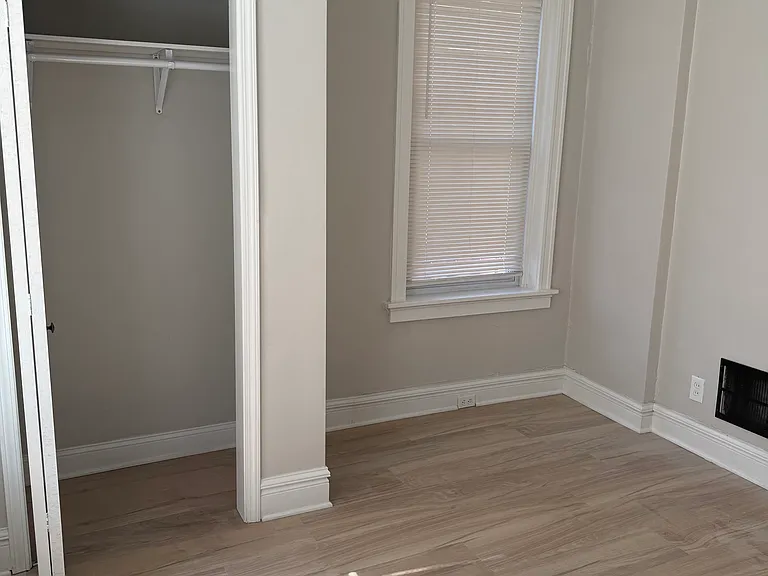 4544 Chouteau Ave #1E — Photo 11