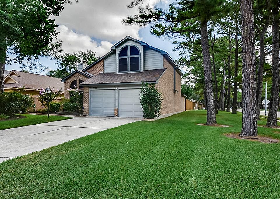 1st image of 7730 Park Falls Dr