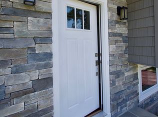 29 Ronald Ln, Syosset, NY 11791