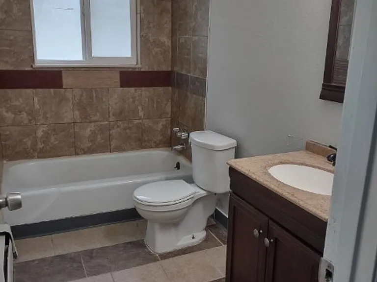 340 Gahart Drive — Photo 16
