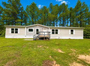 19 Willow Dr, Mchenry, MS 39561