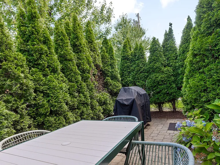 788 Belmont St — Photo 11