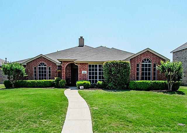 1st image of 130 Berkley Dr